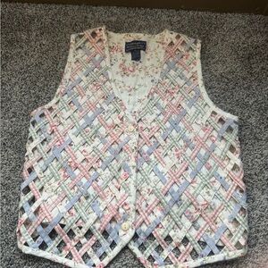 Y2K/90s Willow Ridge Floral Patterned vest spring, garden fairy cottage